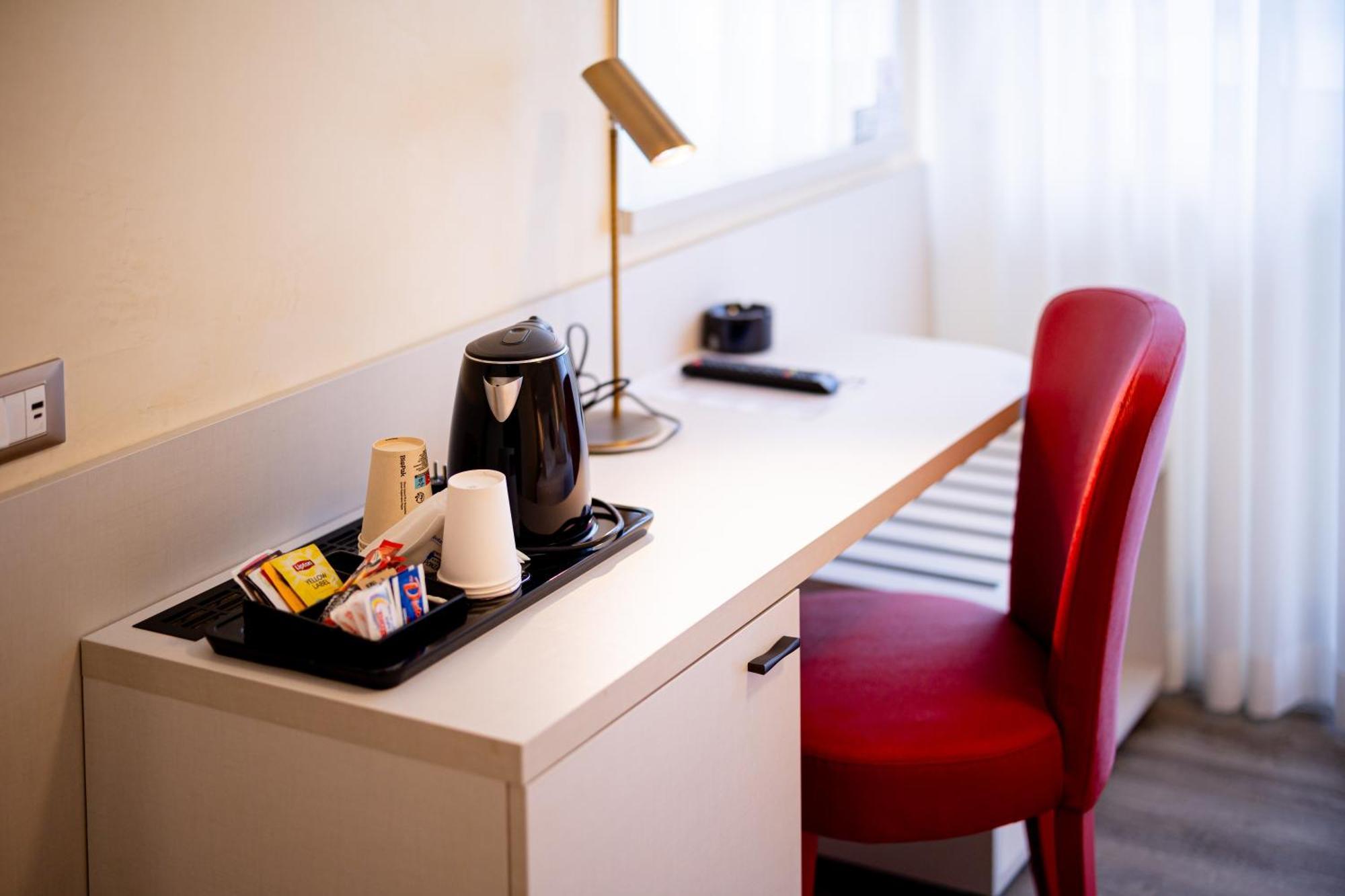 Hotel Arizona Lignano Sabbiadoro Ngoại thất bức ảnh