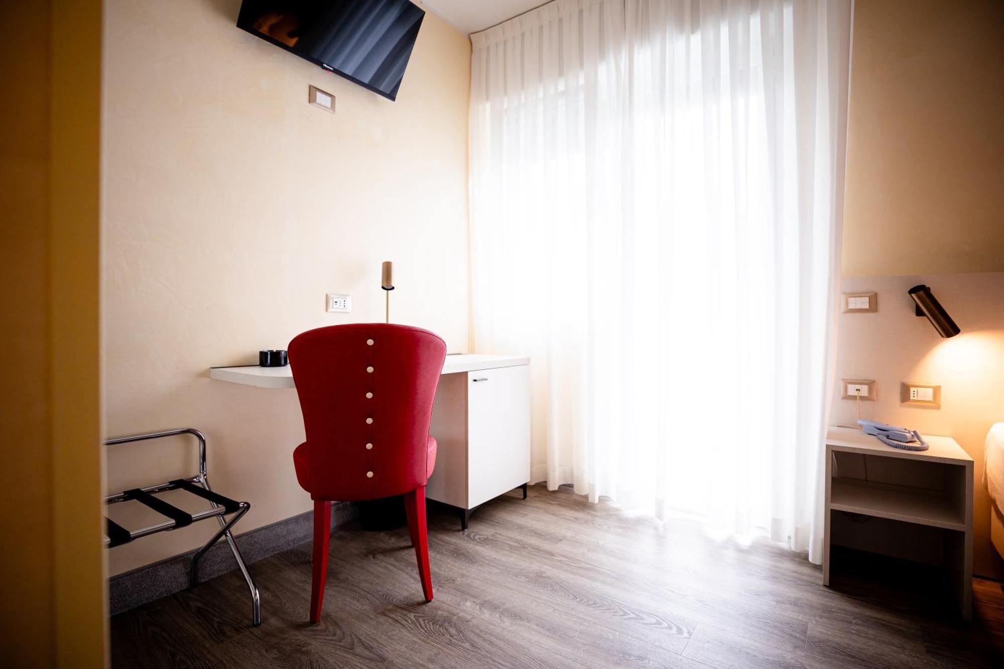 Hotel Arizona Lignano Sabbiadoro Ngoại thất bức ảnh